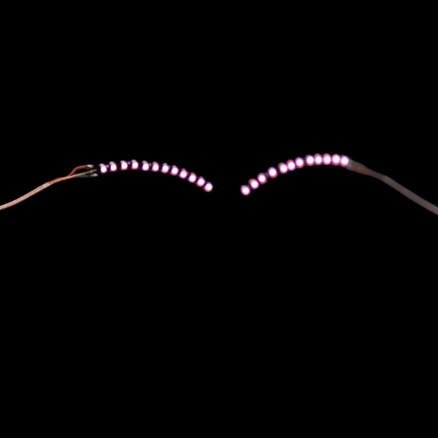 LBMLBM™ High-Performance LED Eyelashes –Perfect for Festivals & Raves.